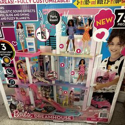  Barbie Dreamhouse Dollhouse with Pool, Slide and