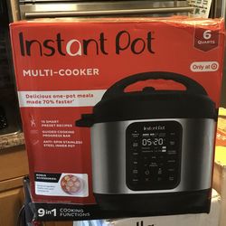 Insta Pot 6 quarts Multi Cooker