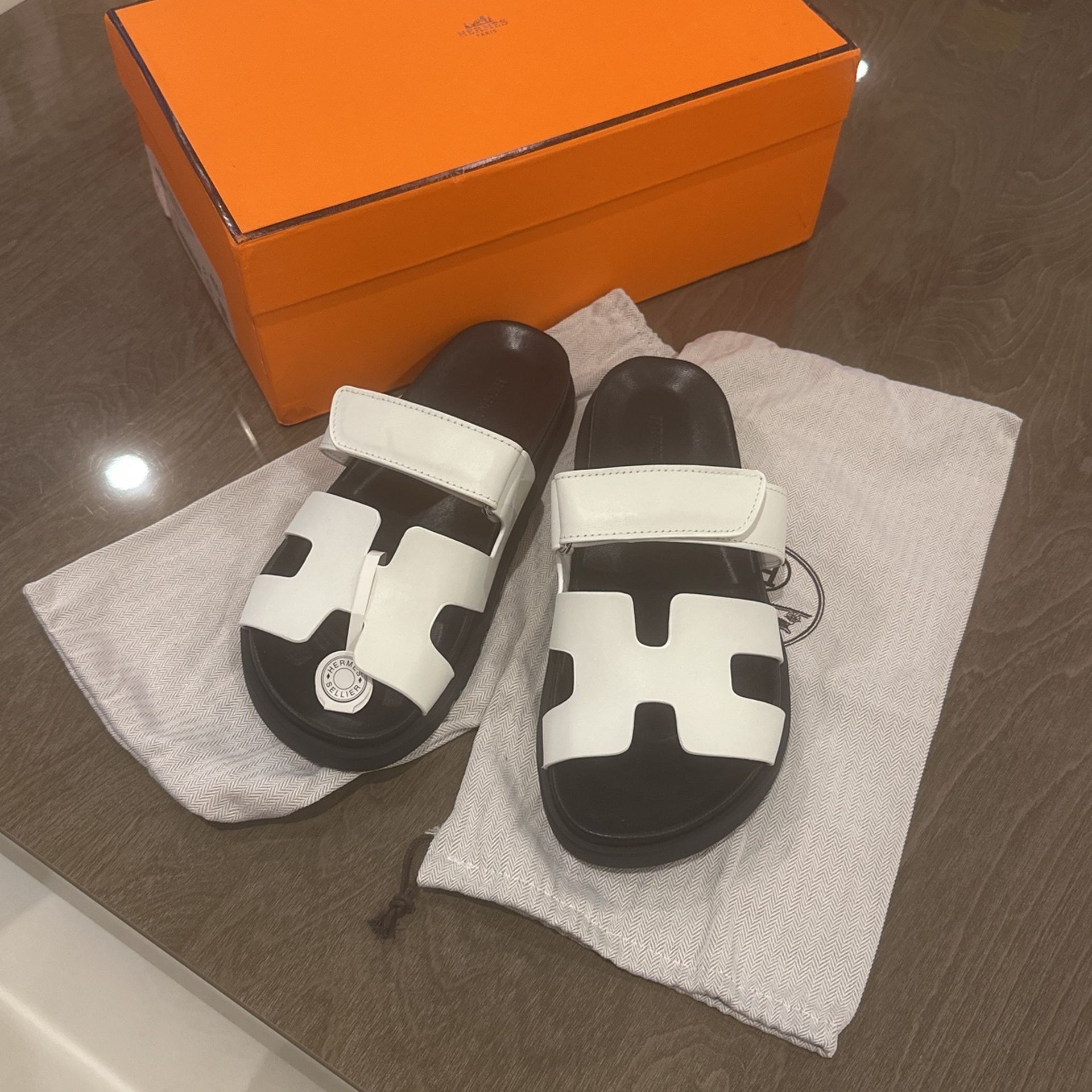 Hermès Sandales Chypre Style Size 8.5 /9 New With Box