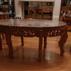 Living Room Coffe Table & End Tables