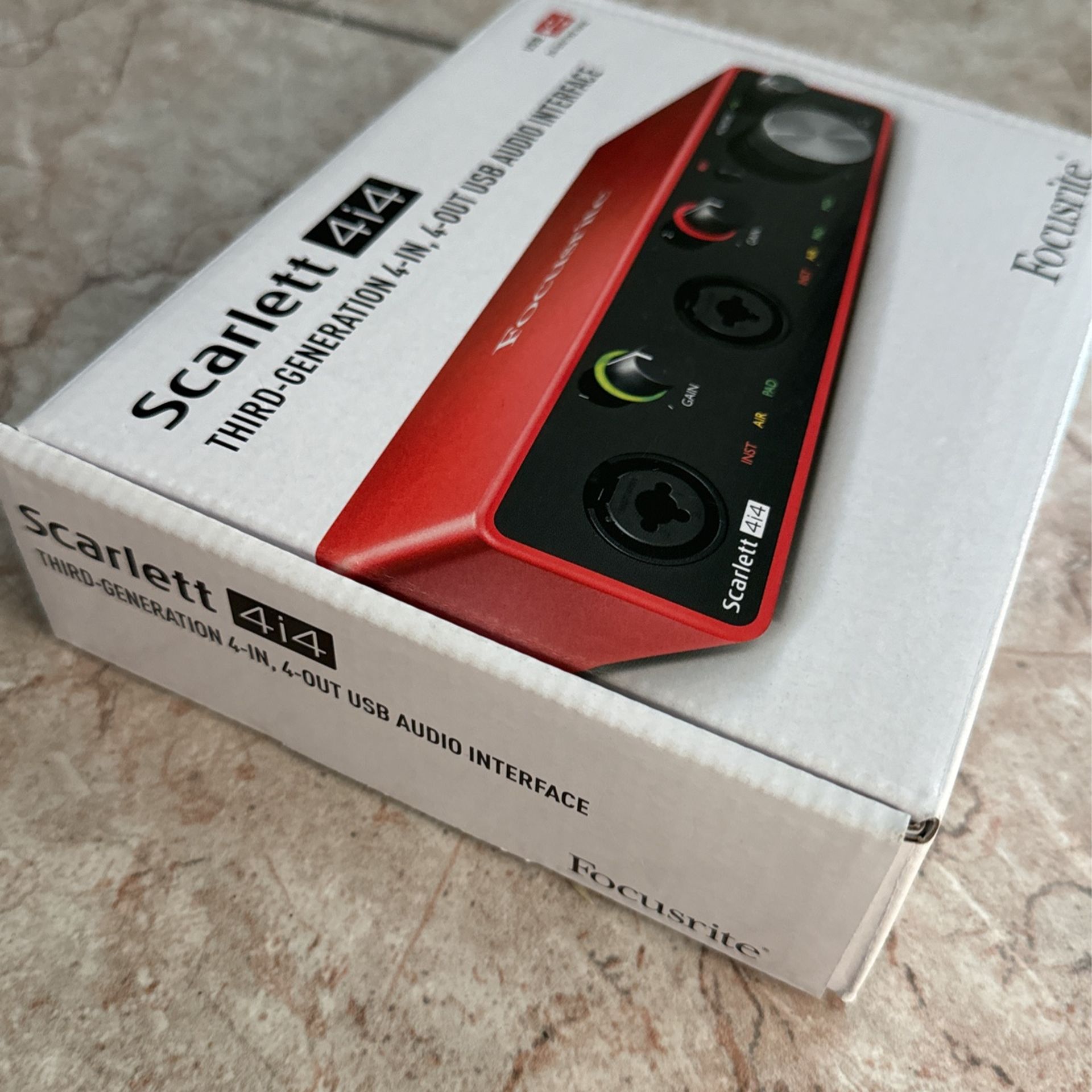 Scarlett 4i4 USB Audio Interface