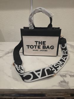Woven Straw Small Tote Bag – Black Trim & Webbing Strap