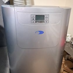 Air Conditioner Barely Used 