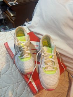 Women’s Nike air max EXCEE AMD