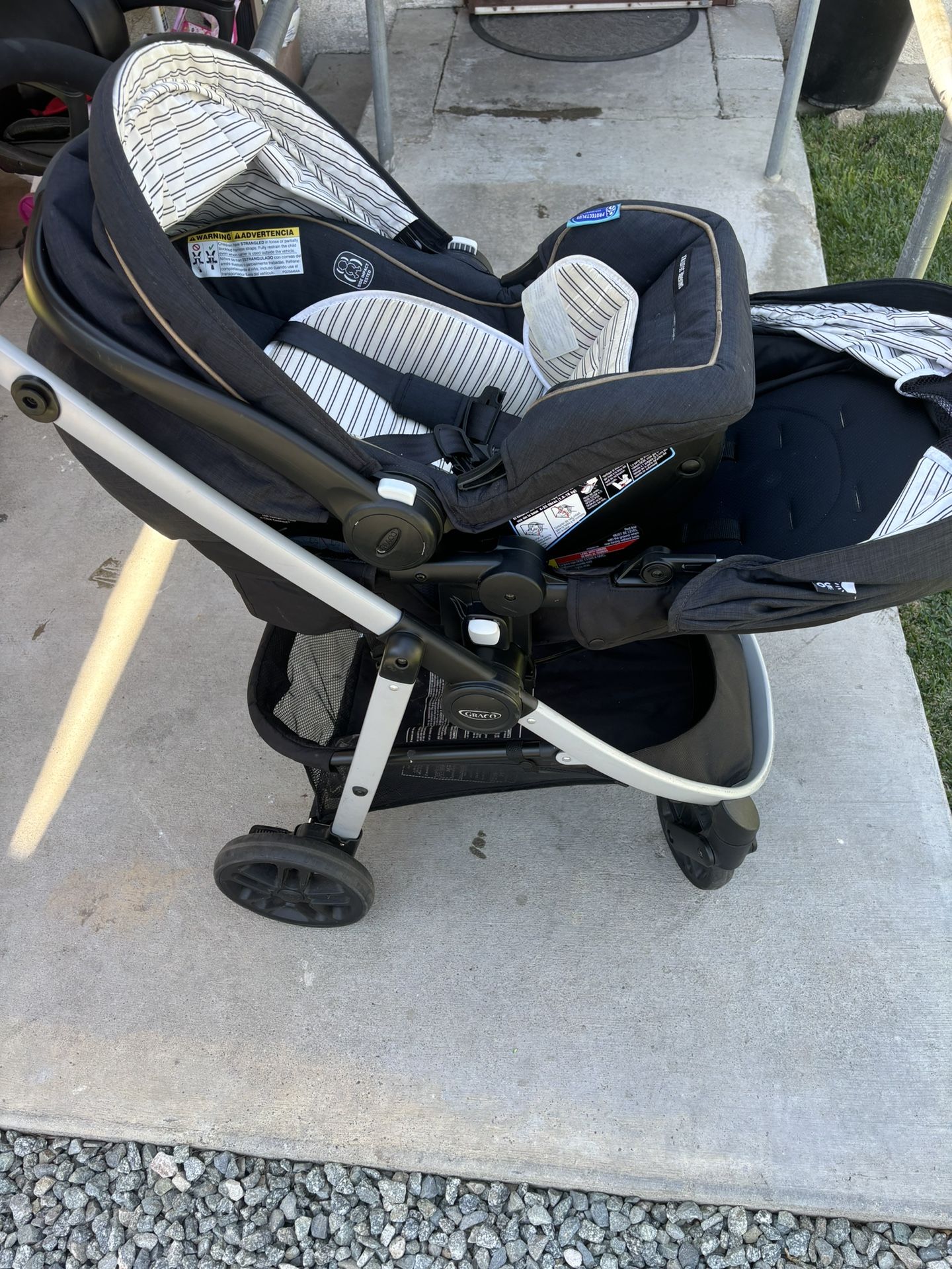 3-1 GRACO STROLLER/TRAVEL SYSTEM