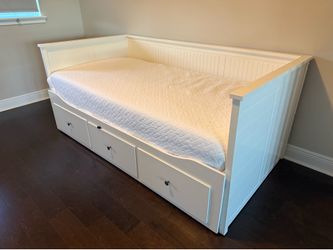 HEMNES Daybed — White Twin, 3 Drawers, Mattress Optional