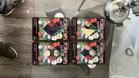 Poker chips Set of 4