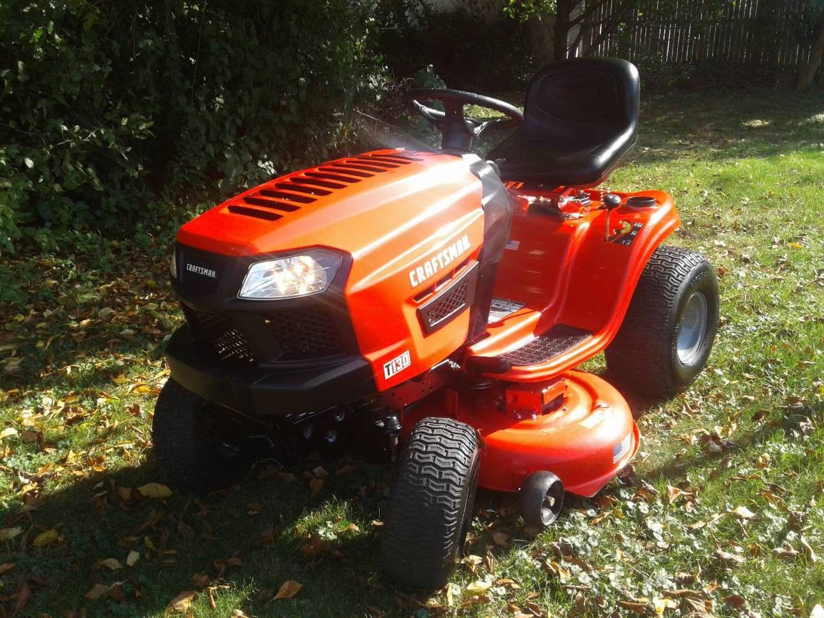 REAL NICE, CRAFTSMAN T130 AUTOMATIC RIDING MOWER