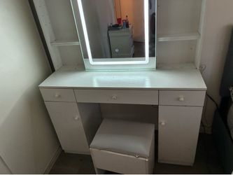 Used vanity