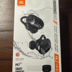 JBL Endurance Race Earbuds *NEW IN BOX*