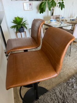 Tan Adjustable Bar Stools – Modern & Stylish
