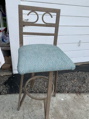Photo Two swirling bar stool , new upholstery 30” to cushion