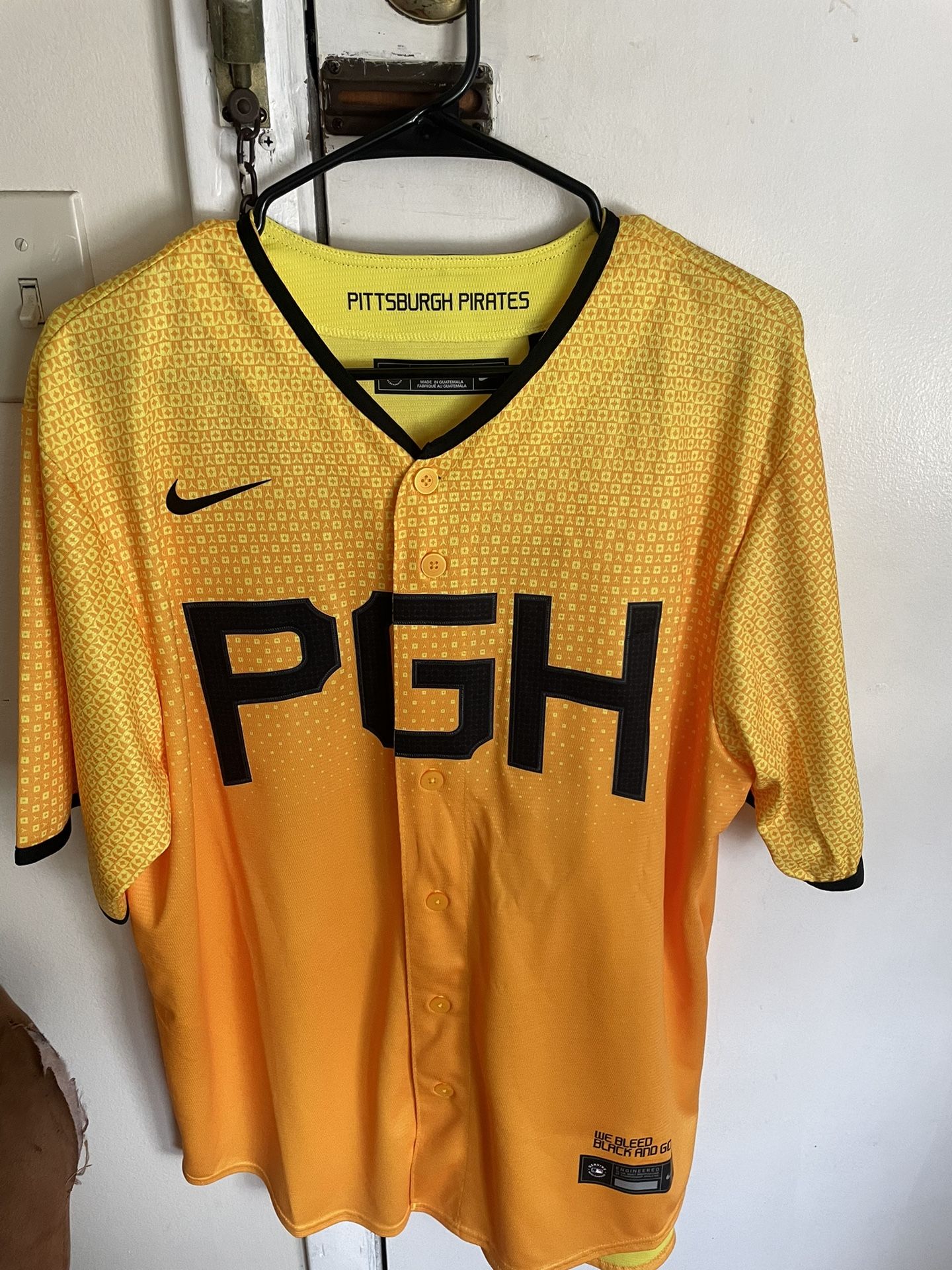 Roberto Clemente Pittsburgh Pirates Nike Men's MLB City Edition