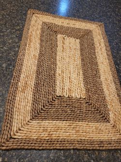 Braided Jute large centerpiece placemat approx 12x18"