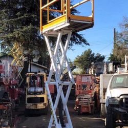 Electric Hybrid Scissor Lift 
