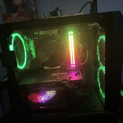 PC For Sale And Everything Comes With It 