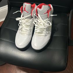 Jordan 5 Fire Red