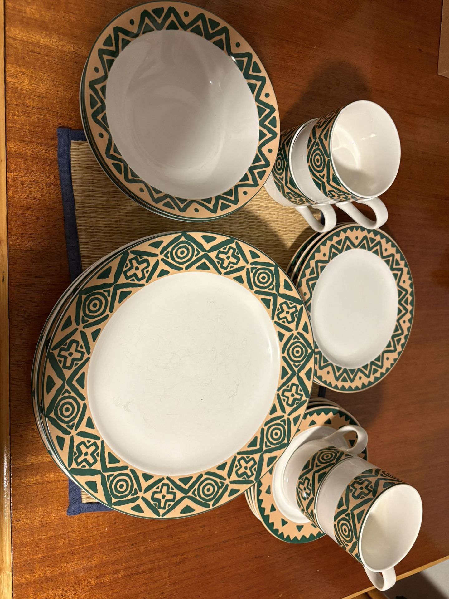 Batik Indonesian Dinnerware Set