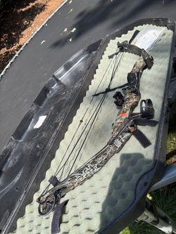 PSE compound bow.