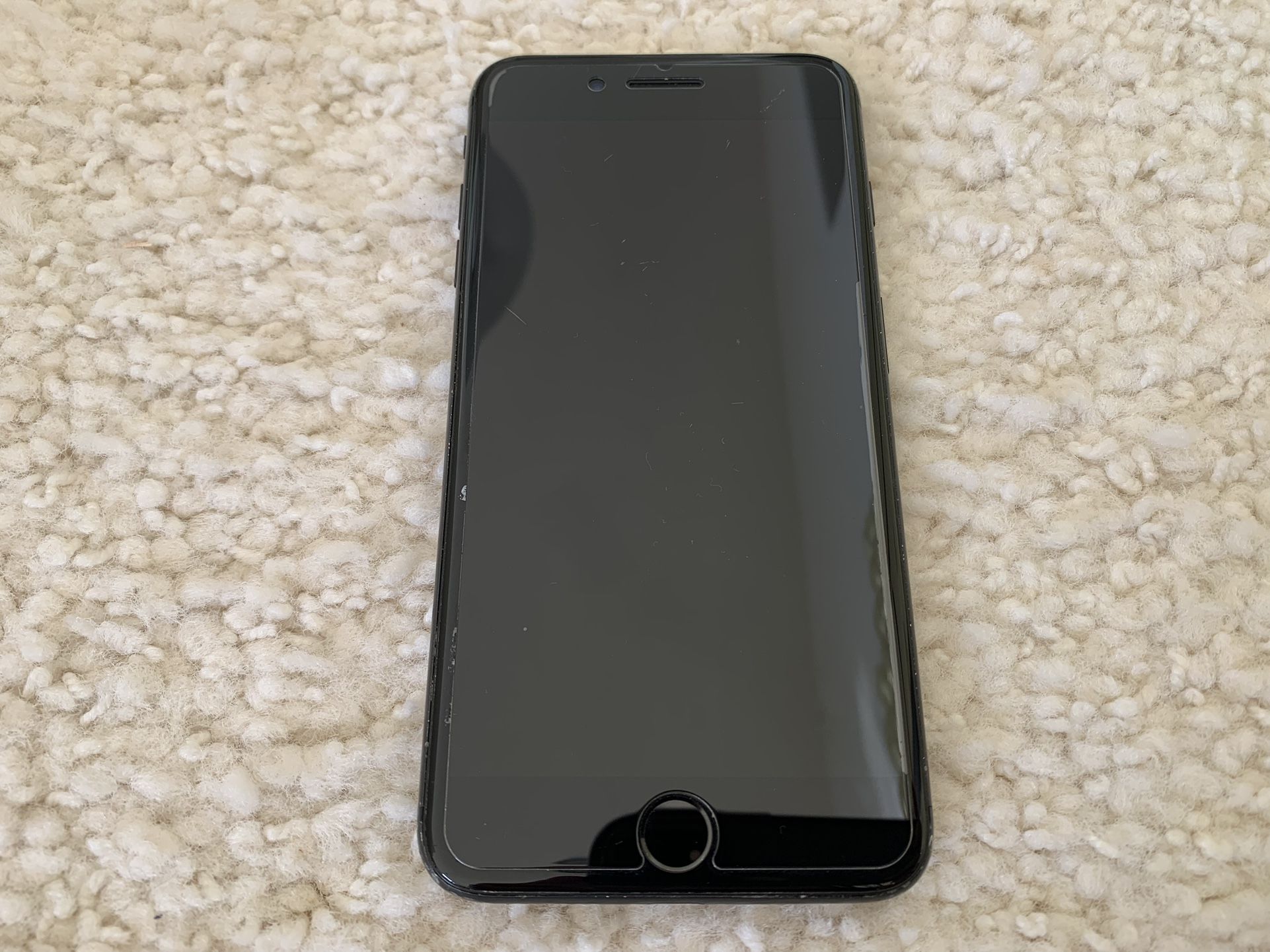 GSM Unlocked iPhone 7 Plus 32gb **Microphone Doesn’t Work**