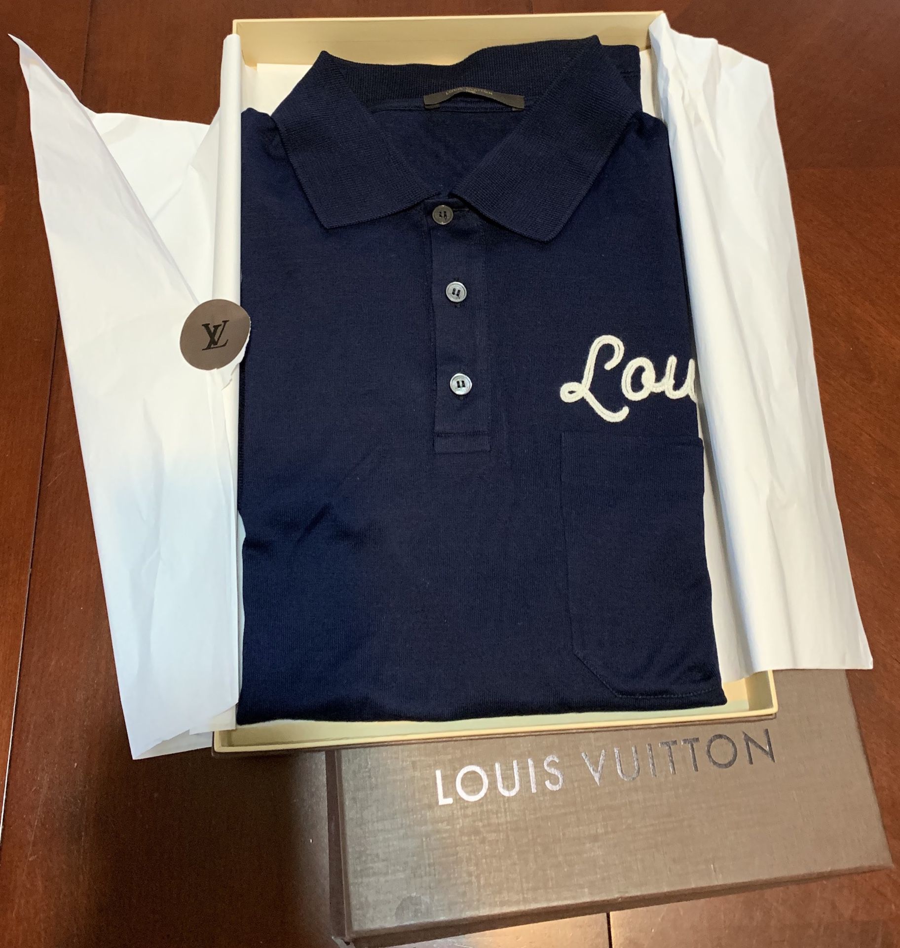 Louis Vuitton Embroidery Polo. Mens Size LV 5L = XXXL.