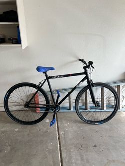Crew Defender Bike