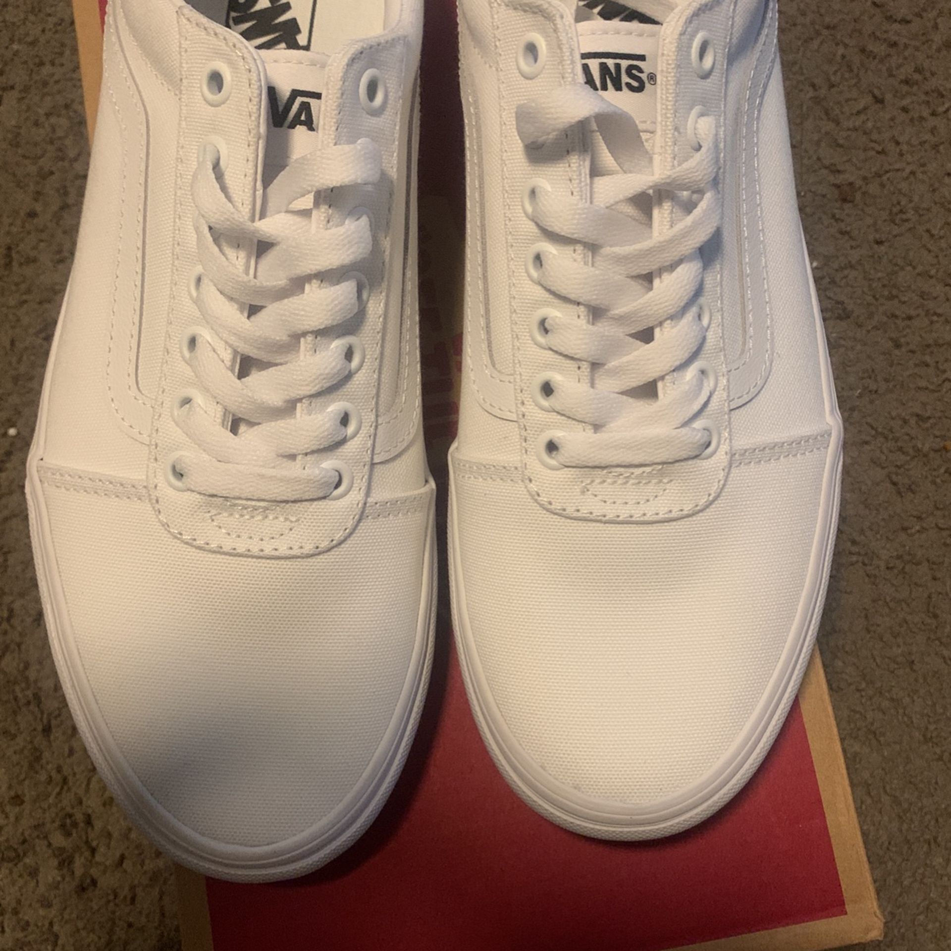 Brand New Vans White/White Mens Size 10.5 