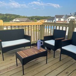 (FREE DELIVERY) BRAND NEW Outdoor 39”/20” Furniture Set NEW