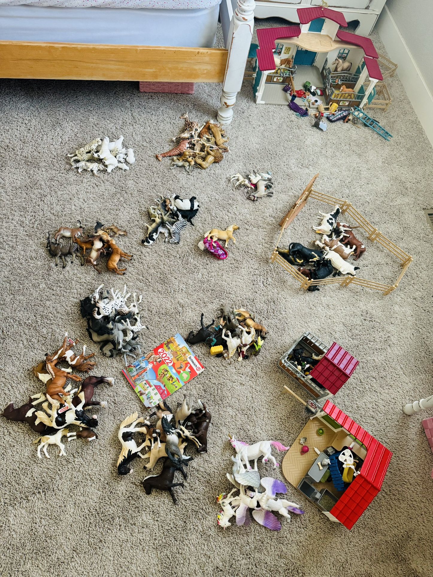 Schleich Animal Figurines / Toys LOT