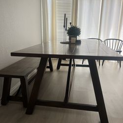 Farmhouse Dining Table With Bench