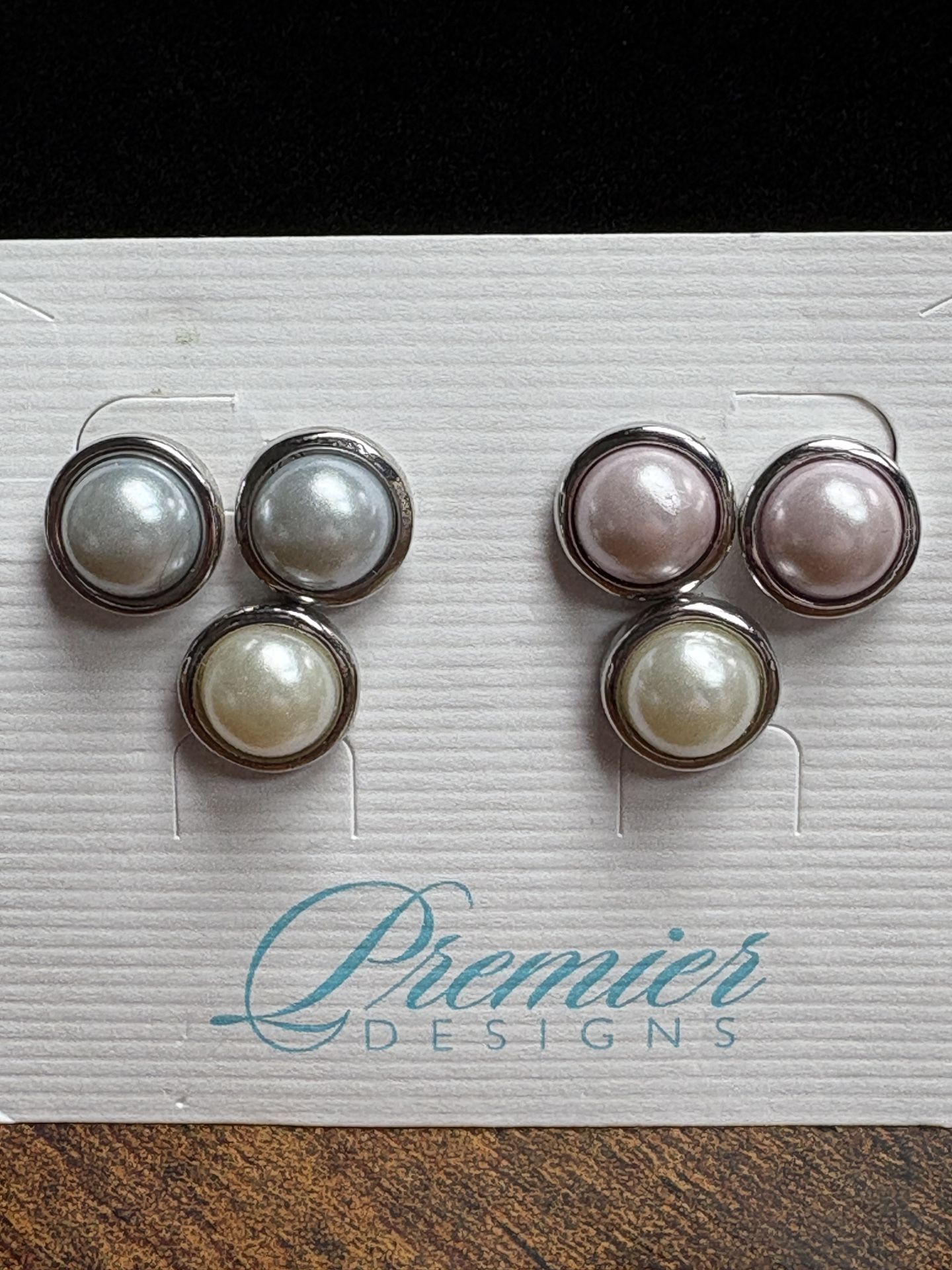 3 PCS Premier Designs Silver and White Pearl Earrings