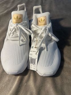 Adidas swift run w EG9492 size 10