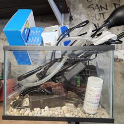 2 Gallon Fish Tank