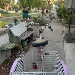 pink tricycle bike