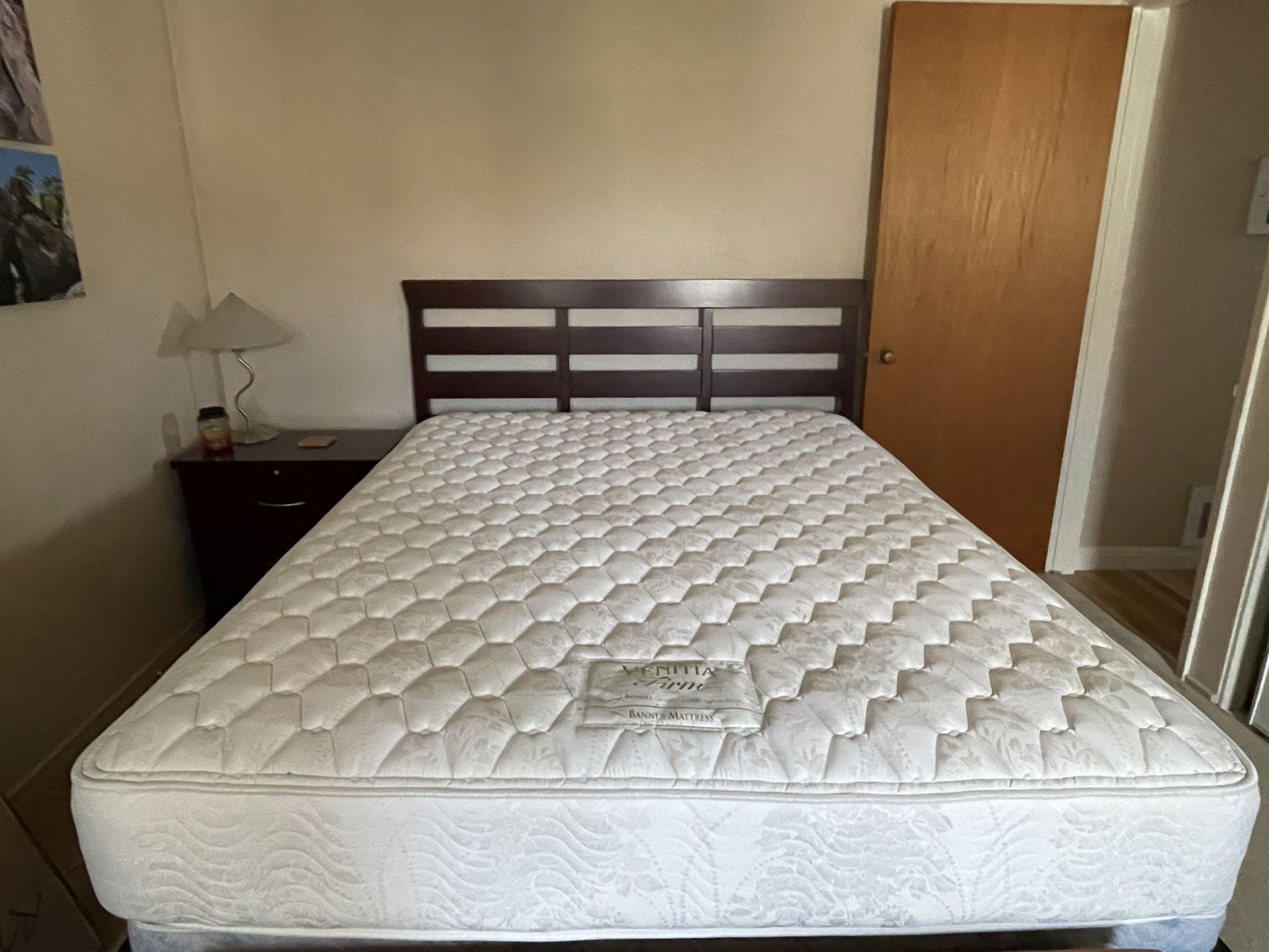 Queen Bedroom set