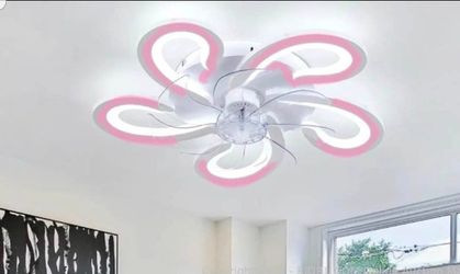 Pink Ceiling Fan & Light, 23"