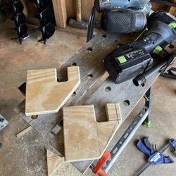Custom Shed Hangers 