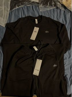 BLACK ALO CREW JACKET & SWEATS