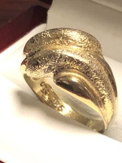 Ring Silver 925 Gold Plated 4.4g Size 5.5 $40