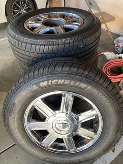 4 rines y llantas Michelin medida 265/65R18 para Cadillac Escalade Del 2007 al 2014 le quedan al Yukon y Tahoe obo