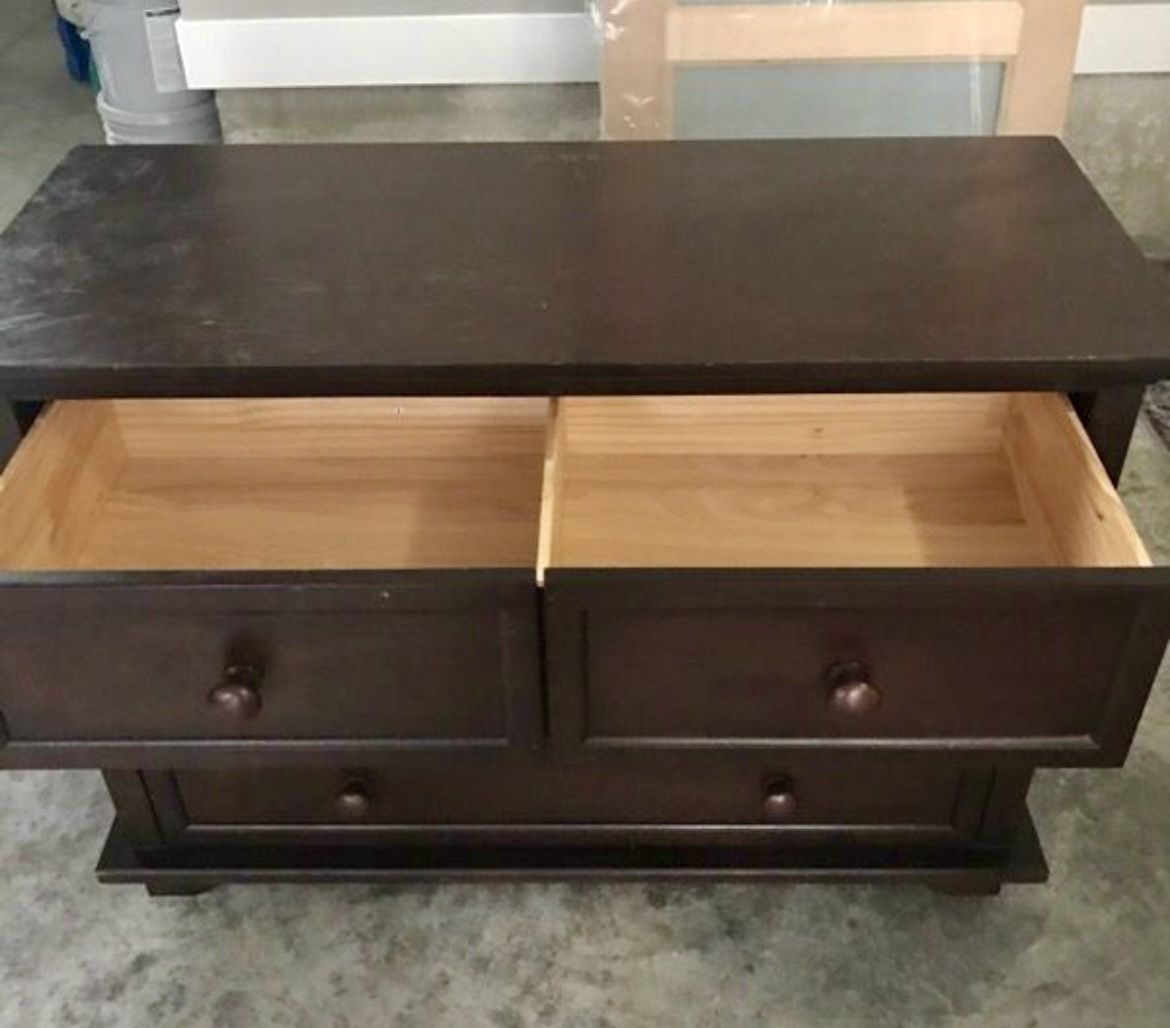 Espresso Dresser 4 Drawers