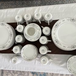 Dining set