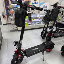 iScooter iX5S Electric Scooter 28MPH! Finance For $50 Down Payment!!