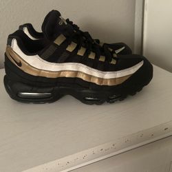 Nike Air Max 95 OG “men’s 10”