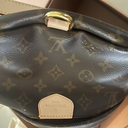 Louis Vuitton Fanny Bag 