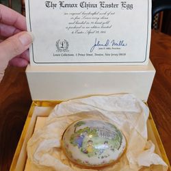 " The Lenox China Easter Egg" limited edition ivory trimmed with 24 kt. gold