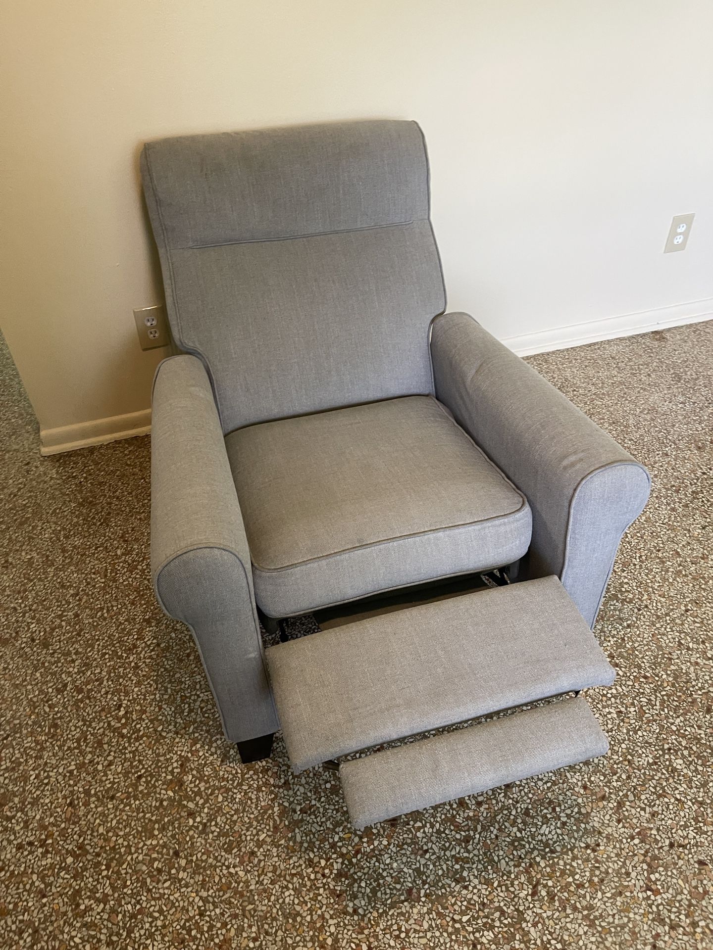 recliner.