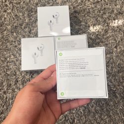 AirPods 4