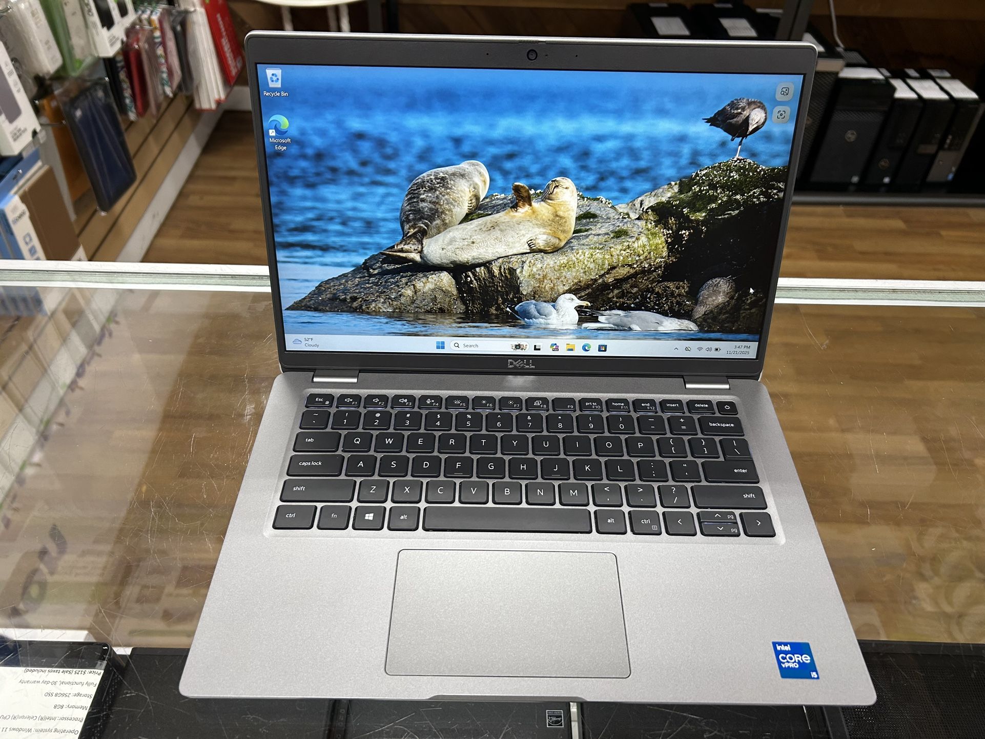 Dell Latitude 5420 14 inch core i5-11th gen 8GB RAM 256GB SSD