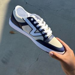 Vans (Lowland CC) - Size 11